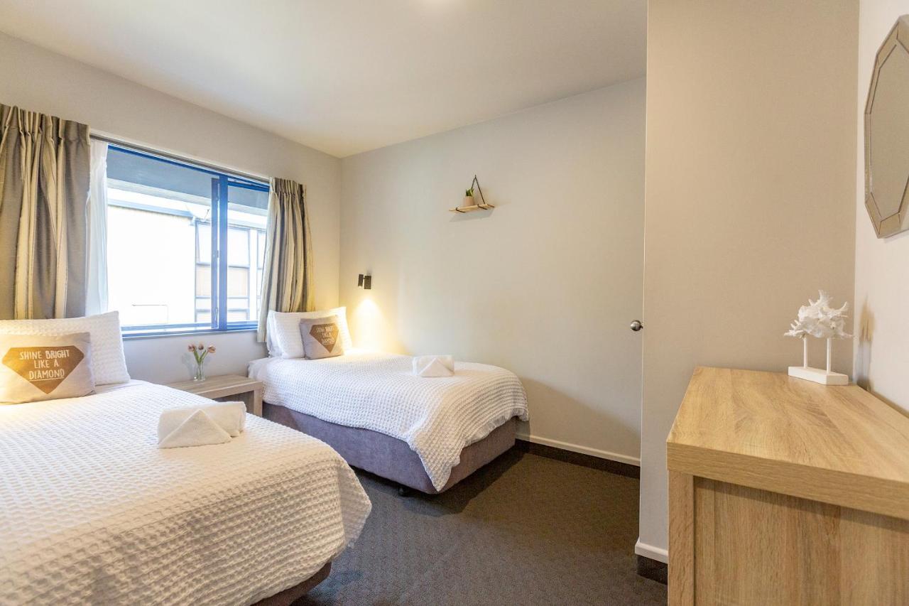 Clearwater Motor Lodge Таупо Екстериор снимка