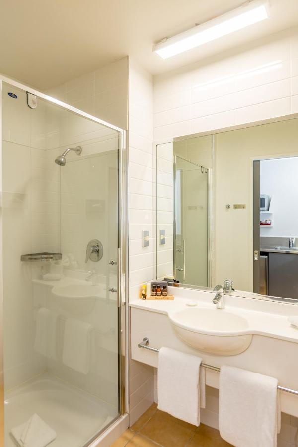 Clearwater Motor Lodge Таупо Екстериор снимка